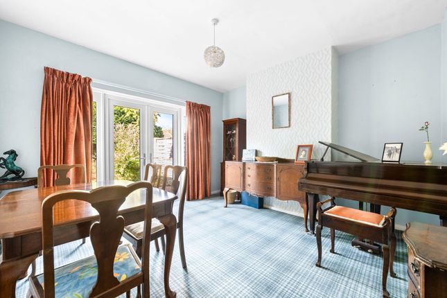 57 St. Leonards Road, Harrogate photo 3