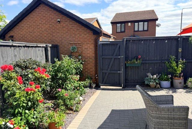 6, Axford Close, Nottingham photo 4