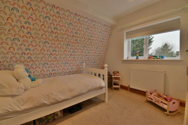 Semi-detached house for sale in Roundfield, Upper Bucklebury, Reading