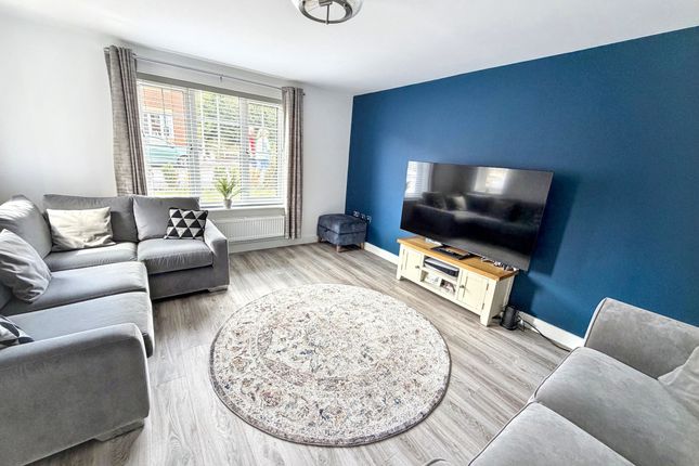 13, Argus Gardens, Ryton photo 3