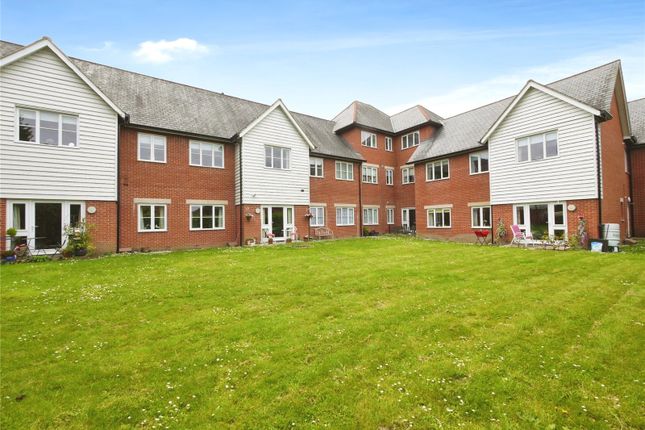 Thumbnail Flat for sale in Ongar Road, Brentwood, Essex