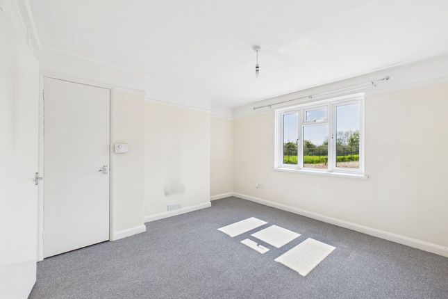9, Manor Place, Somerton photo 2