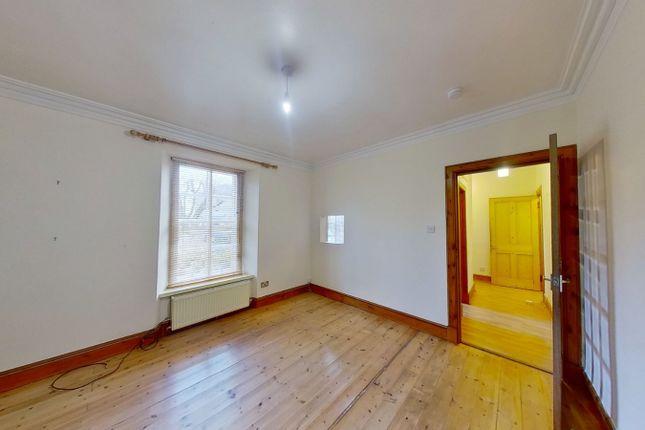 12, Meadowpark, Edinburgh photo 4