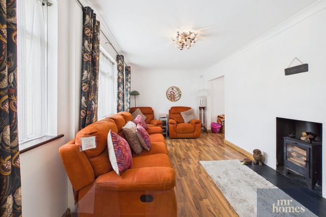 19, Heol Y Dderwen, Cardiff photo 3