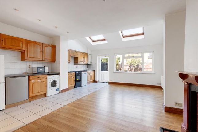 62, Faraday Road, London photo 4