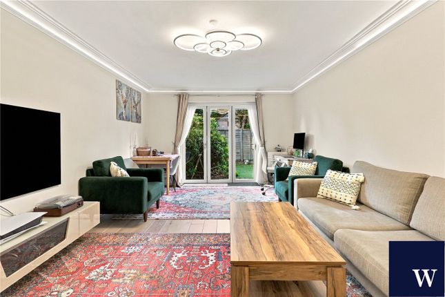 2, Woodberry Gardens, North Finchley photo 2
