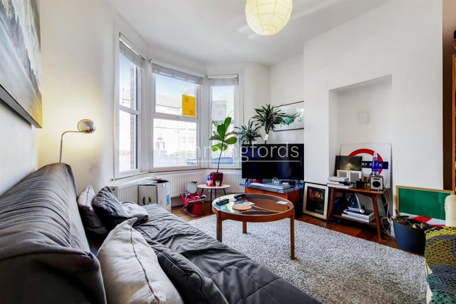 Thumbnail Terraced house to rent in Springfield Road, London