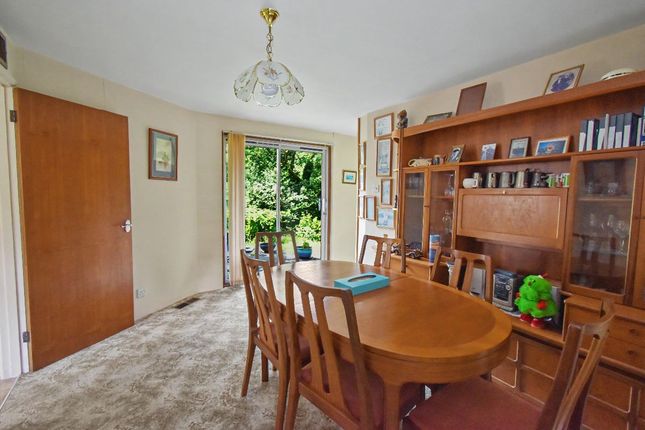 28 Leeze Park, Okehampton photo 4