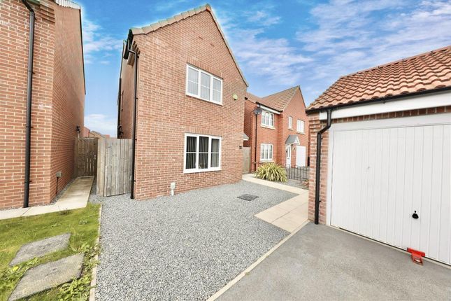 Detached house for sale in Viola Close, Kingswood, Hull