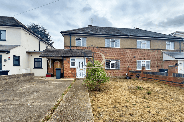 3 Bedroom Semi-Detached House In Feltham