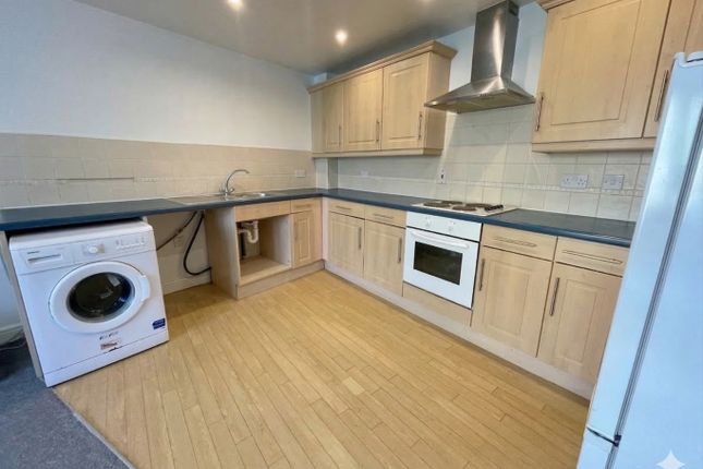 49, Foxglove Way, Luton photo 2