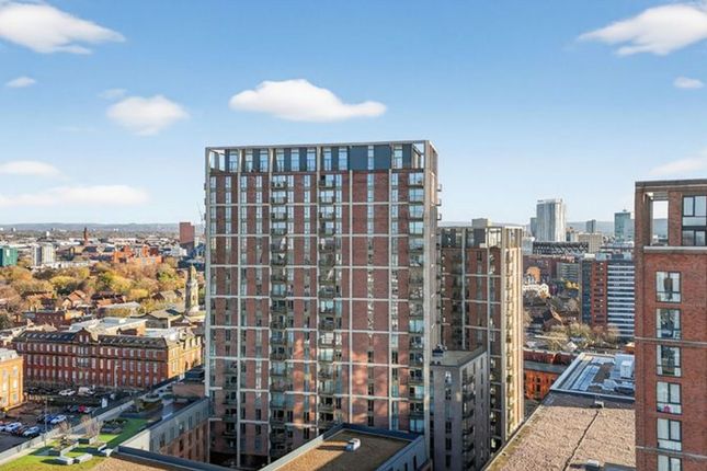 2-bed flat on Apt 204, Block B, Salford, £250,000