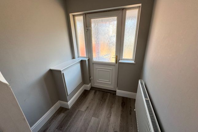 48 Ridge Lane, Wolverhampton photo 2