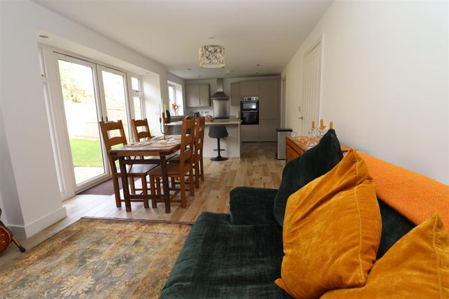 Geldart Avenue, South Cave photo 3