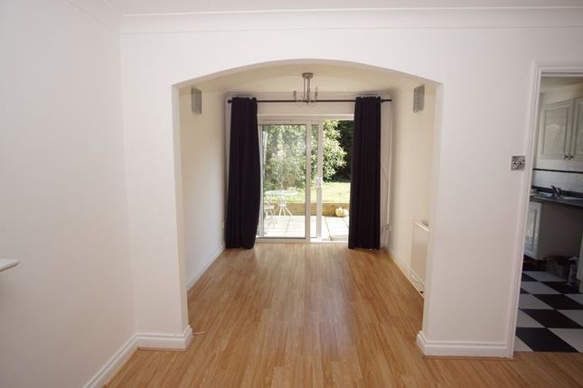 8, Basil Close, Gloucester photo 4