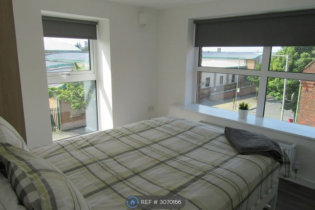 Flat, Latimer House Silvester Street, Liverpool photo 2