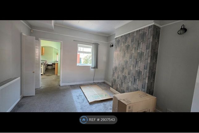 Vaughan Road, Southport photo 4