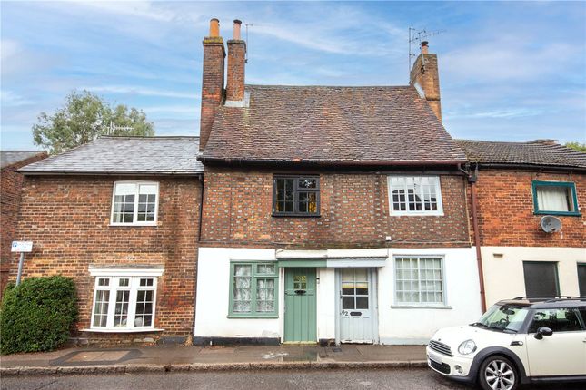 Thumbnail Terraced house for sale in Gossoms End, Berkhamsted, Hertfordshire