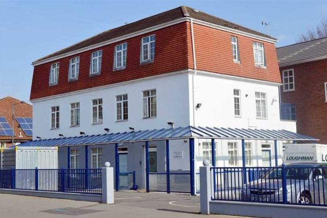 Thumbnail Studio to rent in Moatfield House, Highfield Road, Dartford