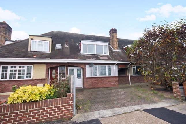 Thumbnail Maisonette for sale in Corwell Lane, Uxbridge