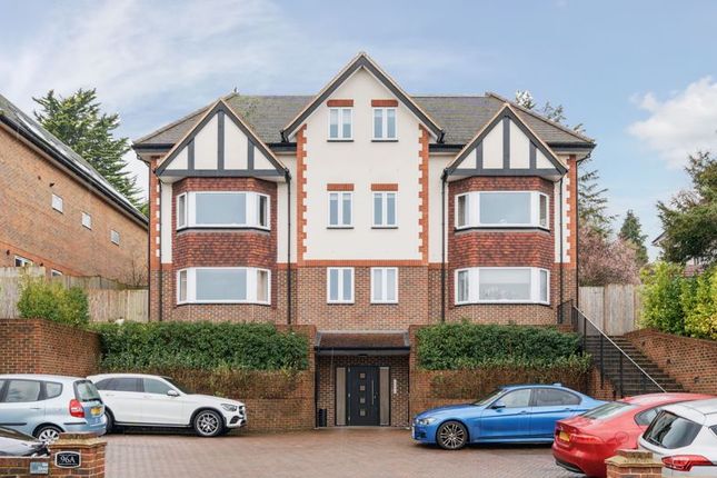 Thumbnail Flat for sale in Mandalay Apartments, Riddlesdown Road, Purley