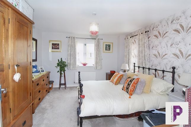 Town house for sale in Ward View, Chatham