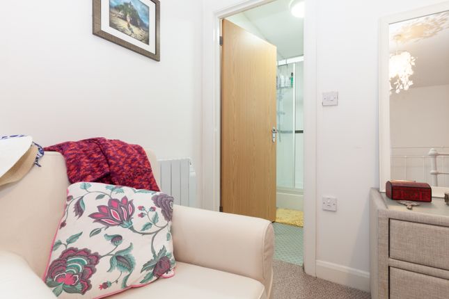 Flat for sale in Leander Way, Oxford