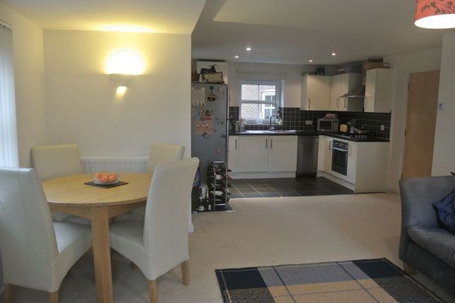 39, Rockbourne Road, Hook photo 3