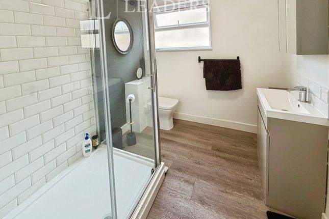 Room 3, 57, Sneinton Dale, Nottingham photo 4