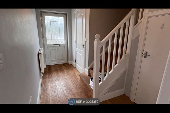 The Square, Grampound Road, Truro photo 2