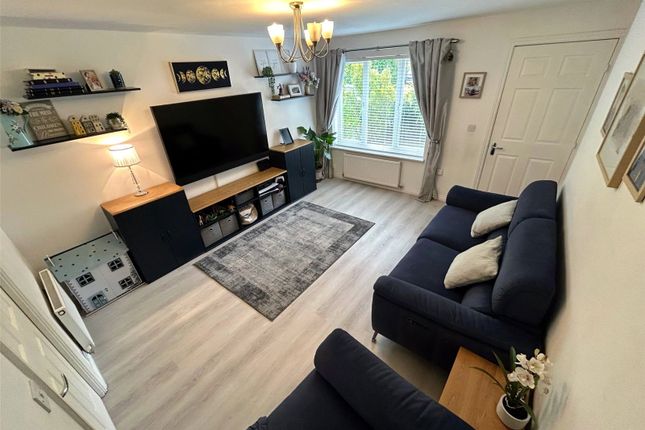 33, White Rose Avenue, Nottinghamshire photo 4