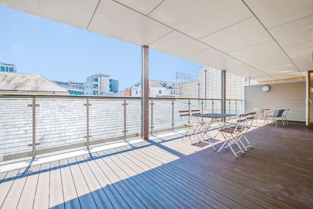 202, David Morgan Apartments, Barry Lane, Cardiff photo 2