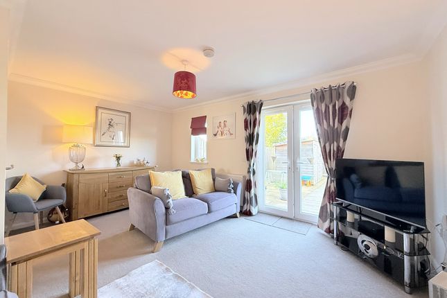 Langton Crescent, East Calder photo 3