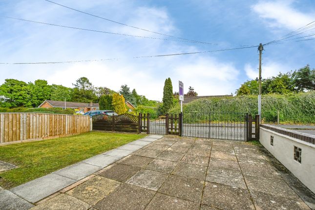 49, Cherry Orchard, Marlborough photo 5