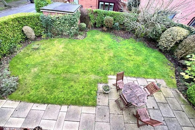 19, Redgates, Walkington, Beverley photo 2