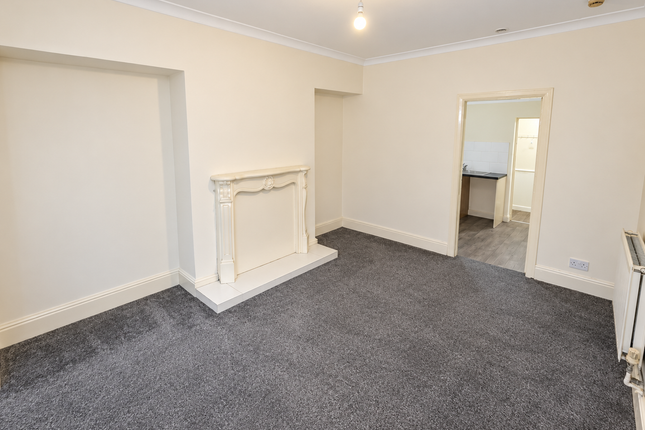 2 Ash Grove, Hull photo 2