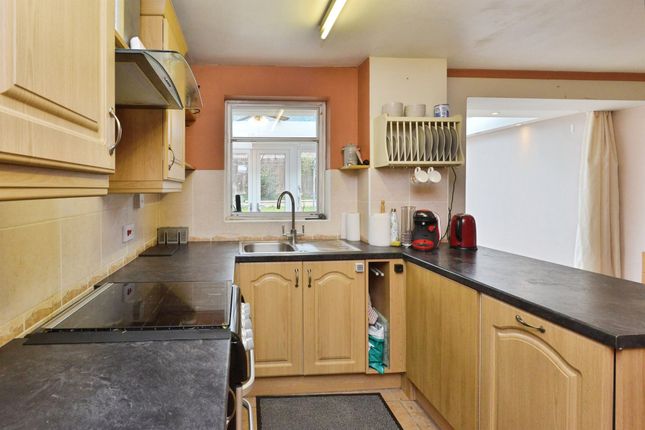 15, Withington, MILTON KEYNES photo 3