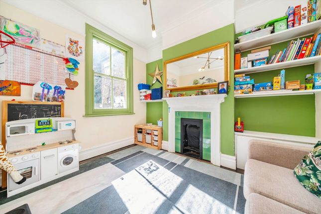 33, Leighton Road, London photo 4