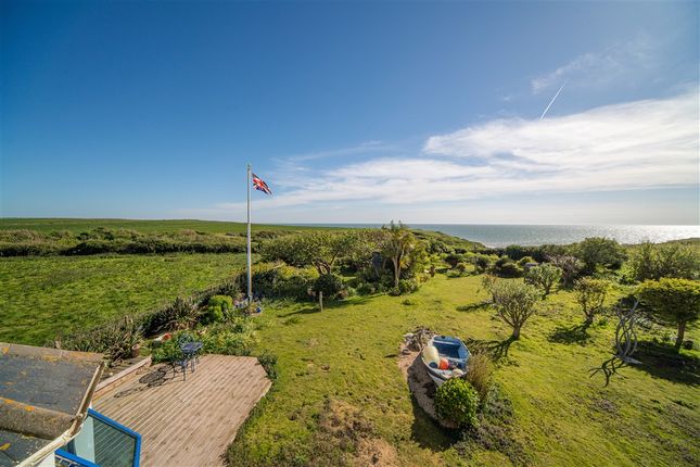 Military Road, Brighstone photo 3