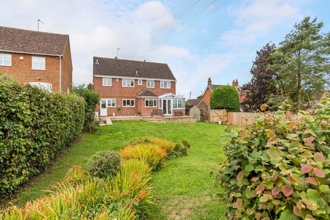 Thumbnail Detached house to rent in Heddington, Calne
