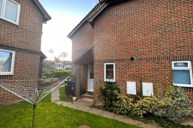 End terrace house for sale in Barn Meadow Close, Fleet