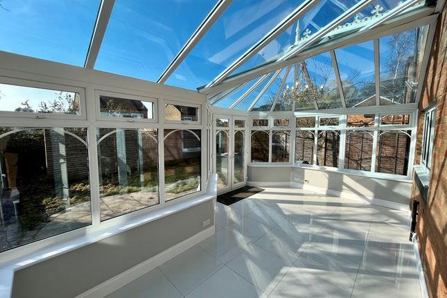 5, Ash Close, BRANDON photo 2