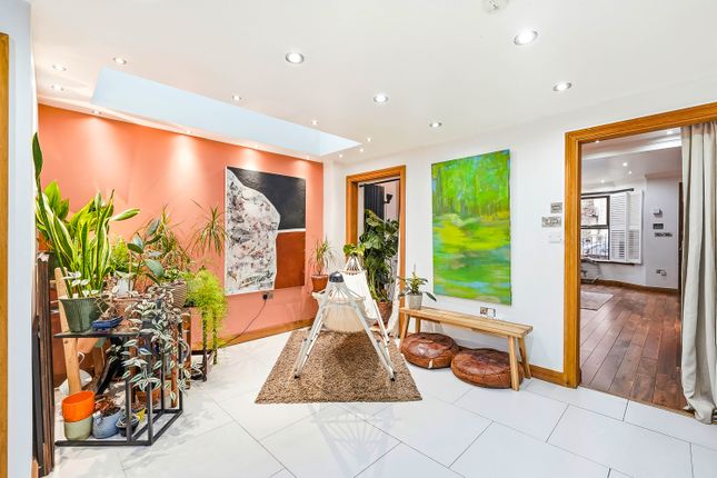 68, Rosedale Road, London photo 4