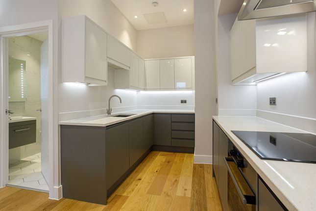 Waldorf House, Manchester photo 3