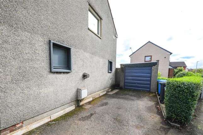 103, Napier Road, Glenrothes photo 2