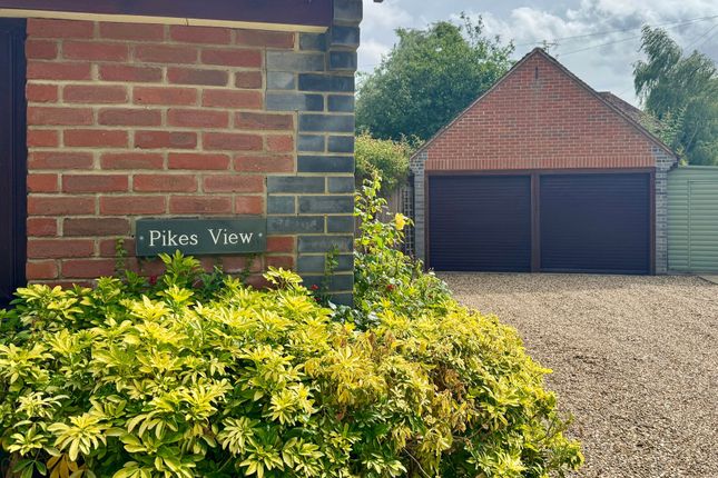 Pikes View Chapel Lane, Faringdon photo 2