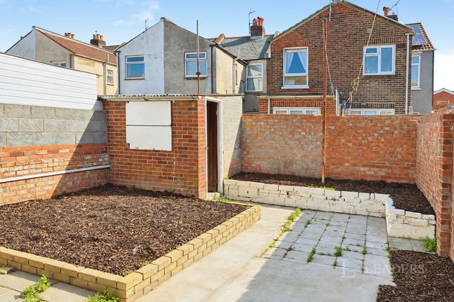 16, Malins Road, Malins Road photo 2
