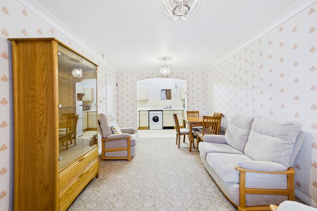 34 St. Catherines Lodge, Coventry photo 2