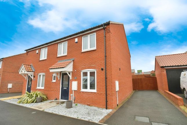 Semi-detached house for sale in Caulfield Close, Dunston, Chesterfield