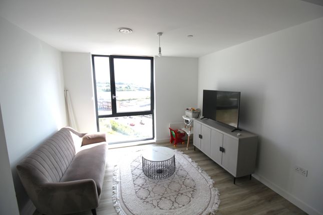 702 Chevette Court,, Kimpton Road, Luton photo 4